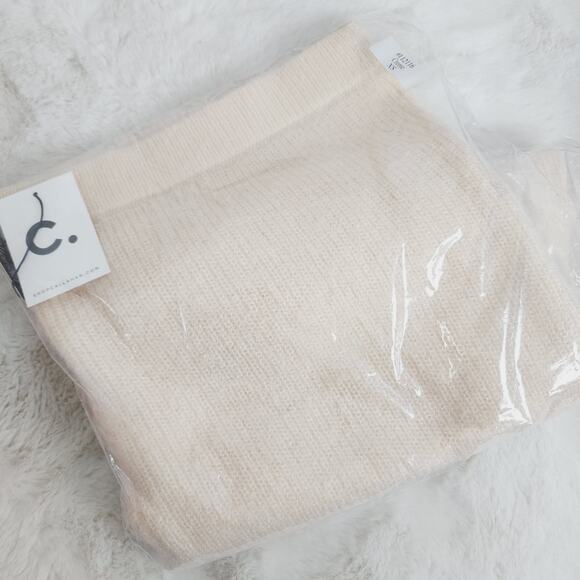 Callahan Revolve Genny Fuzzy Eyelash Knit Midi Skirt Cream White XS Cozy - Picture 15 of 16